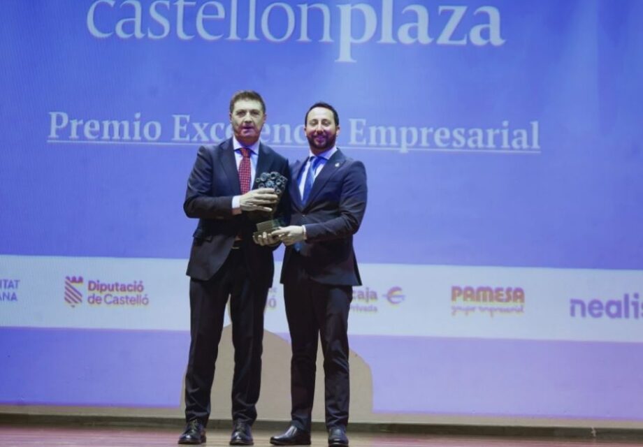 Simetría Grupo, galardonado con el Premio Excelencia Empresarial de Castellón Plaza